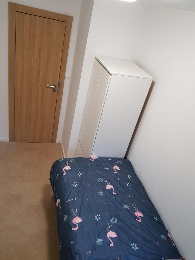 Mirrorroom Pl Citycenter Warszawa Eksteriør billede