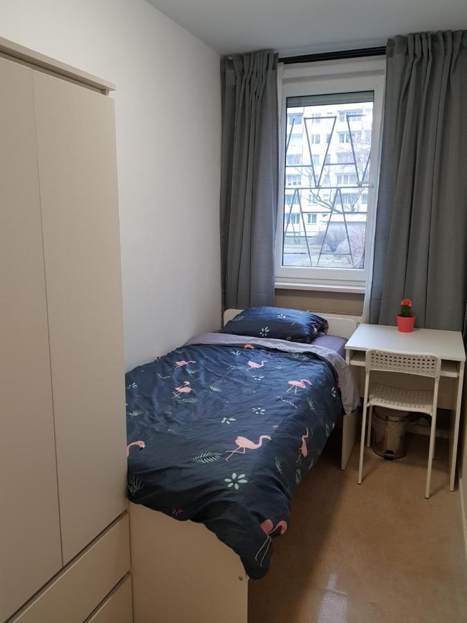 Mirrorroom Pl Citycenter Warszawa Eksteriør billede